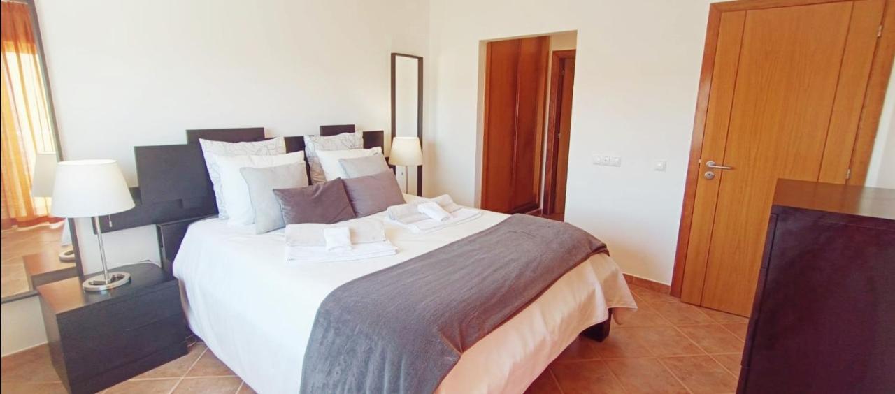 Recanto Das Tertulias - Apartamento 3 Quartos - Perfeito Para Familias E Amigos Apartment Lagos Ngoại thất bức ảnh